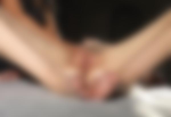 Immagine n.10 dalla galleria Massaggio alleato