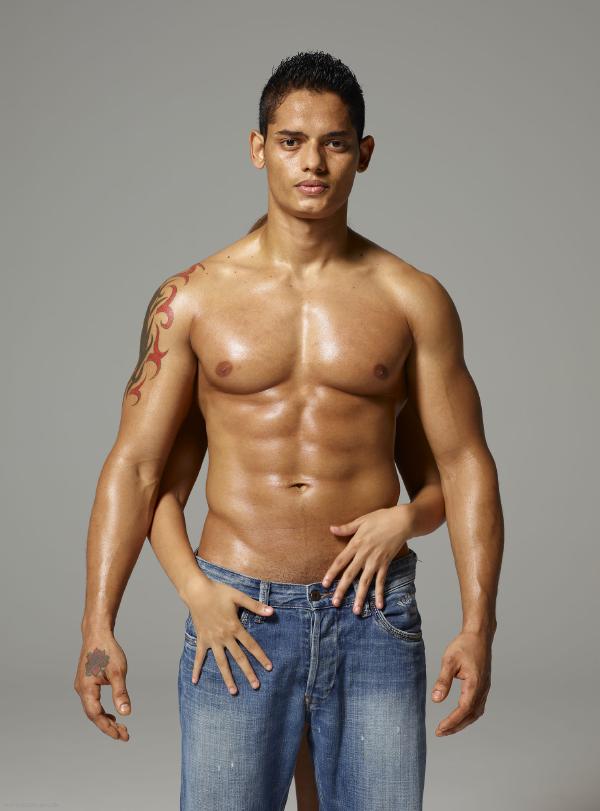 Изображение №3 от галерията Бразилски мачо мъж