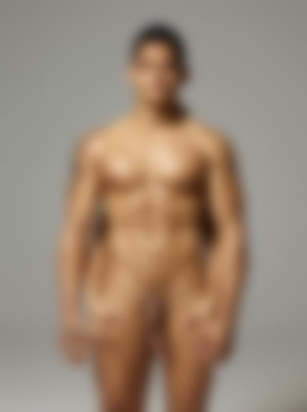 Изображение №10 от галерията Бразилски мачо мъж