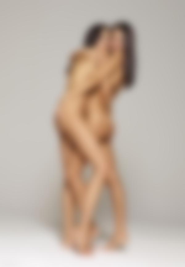 Image #10 from the gallery Gloria and Nicole the naked truth